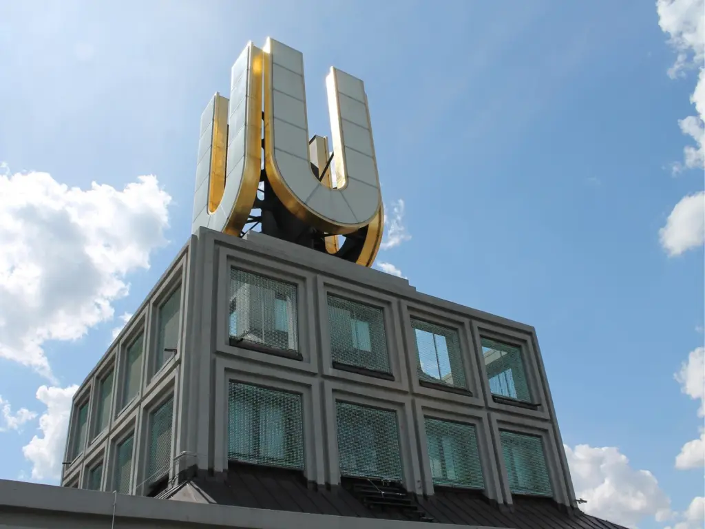 Dortmunder U als Symbol für Innovation, Kultur und Wirtschaft in Dortmund